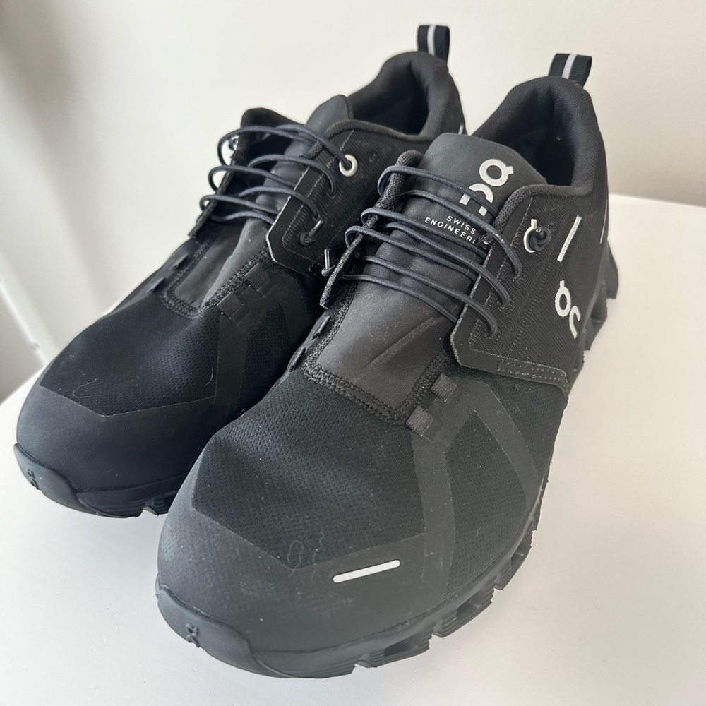 Men’s On Clouds *Worn once*